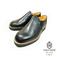 PARASHOE ハンドメイド（マッケイ製法）本革 メダリオン ヴァンプスリッポン 厚底ビジネスカジュアルシューズ 黒 幅広甲高5E（Fワイズ）24cm～28cm (PSY-1013C-BLK)